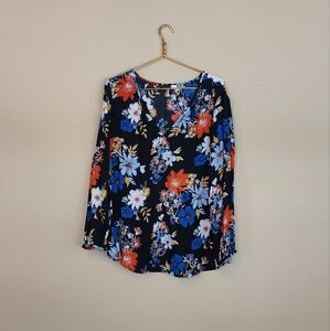 Floral vneck blouse by Old Navy in size XL.